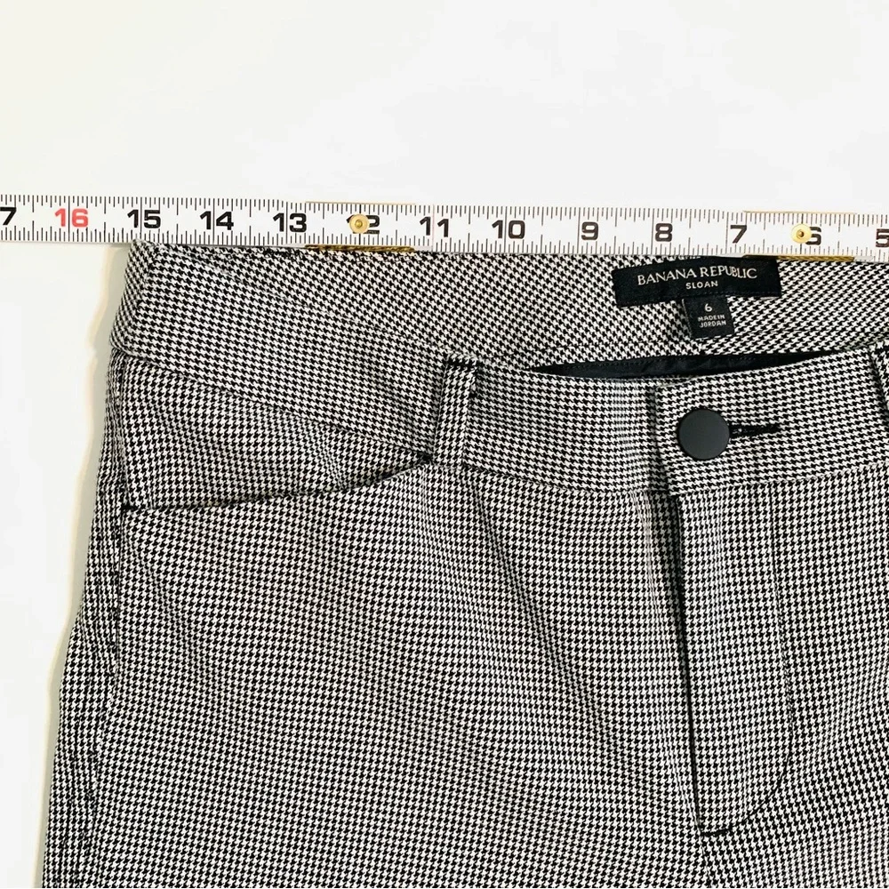 Banana Republic Women’s Houndstooth Sloan Pants Size 6 Black and White